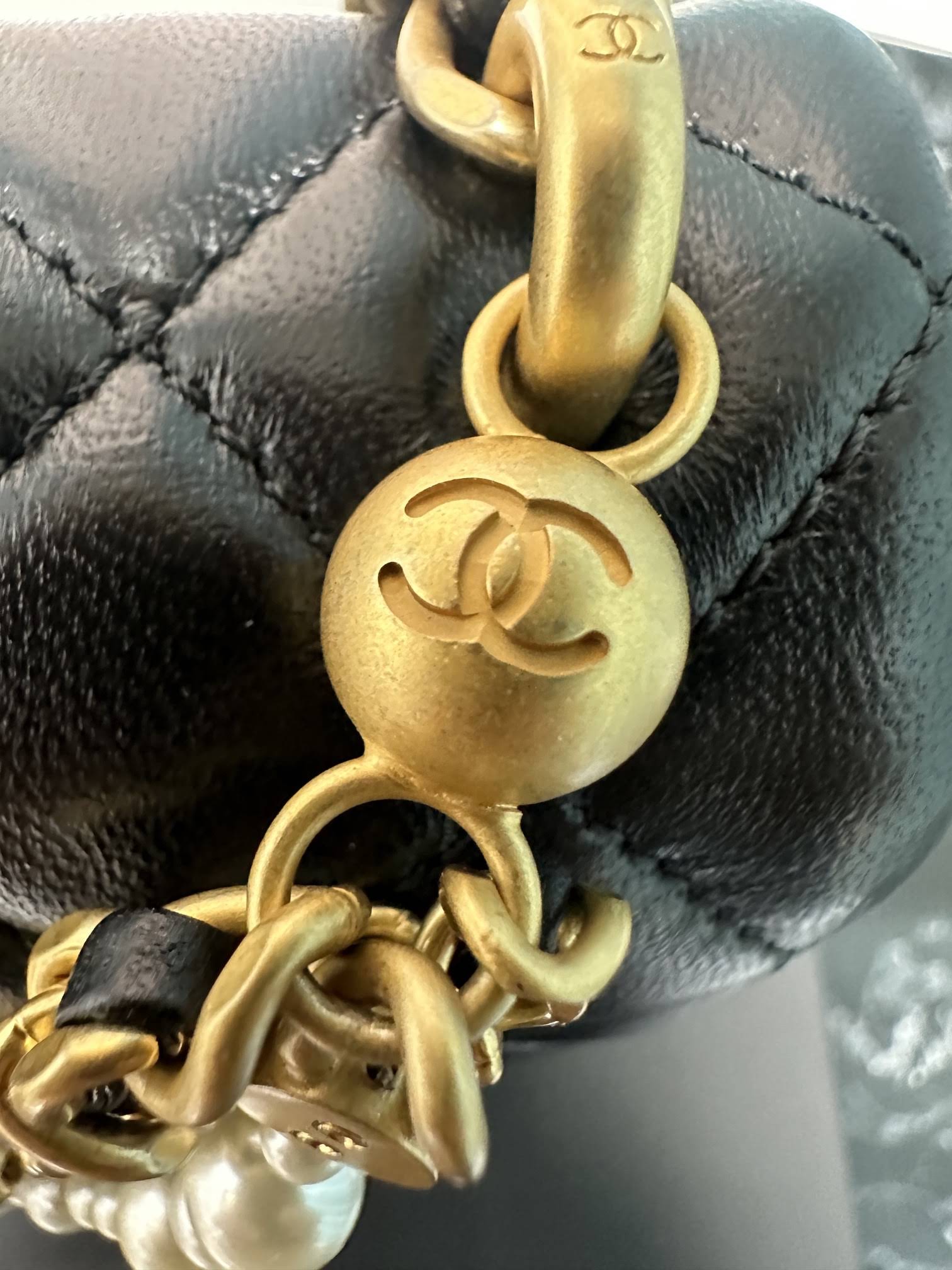 CHANEL 24P Seasonal Mini Flap Bag with Pearl Top Handle Chain AS4385 Black