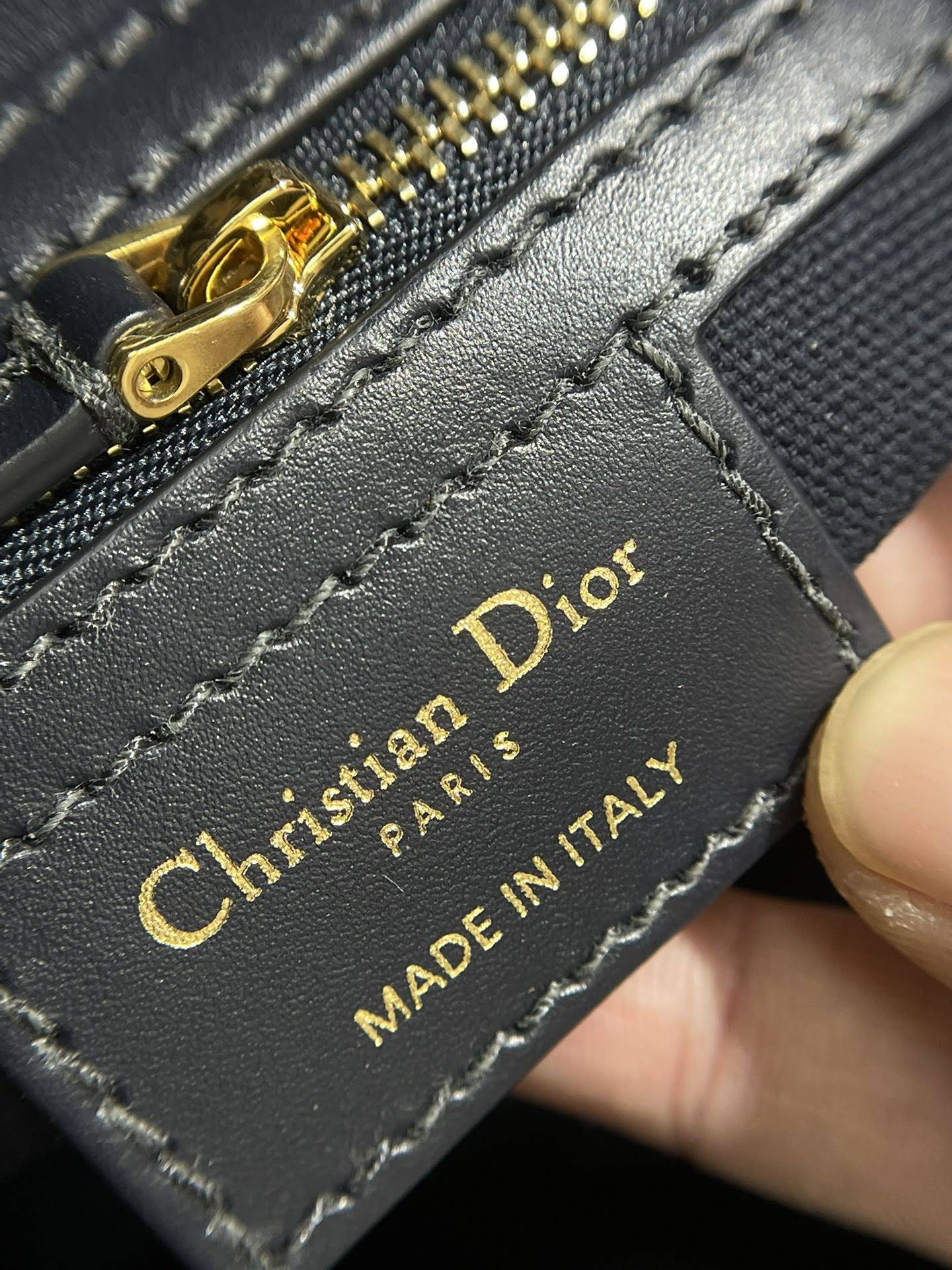 CHRISTIAN DIOR 30 Montaigne Avenue Bag