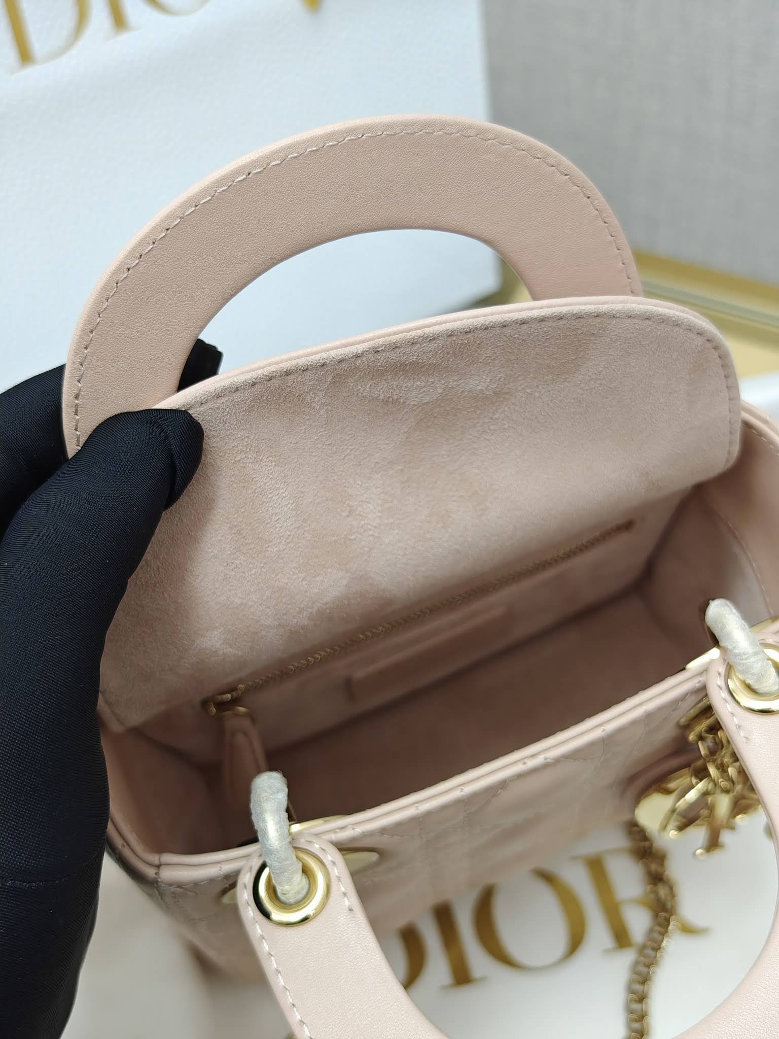 CHRISTIAN DIOR Mini Lady Dior Bag /Pale Pink Cannage Lambskin