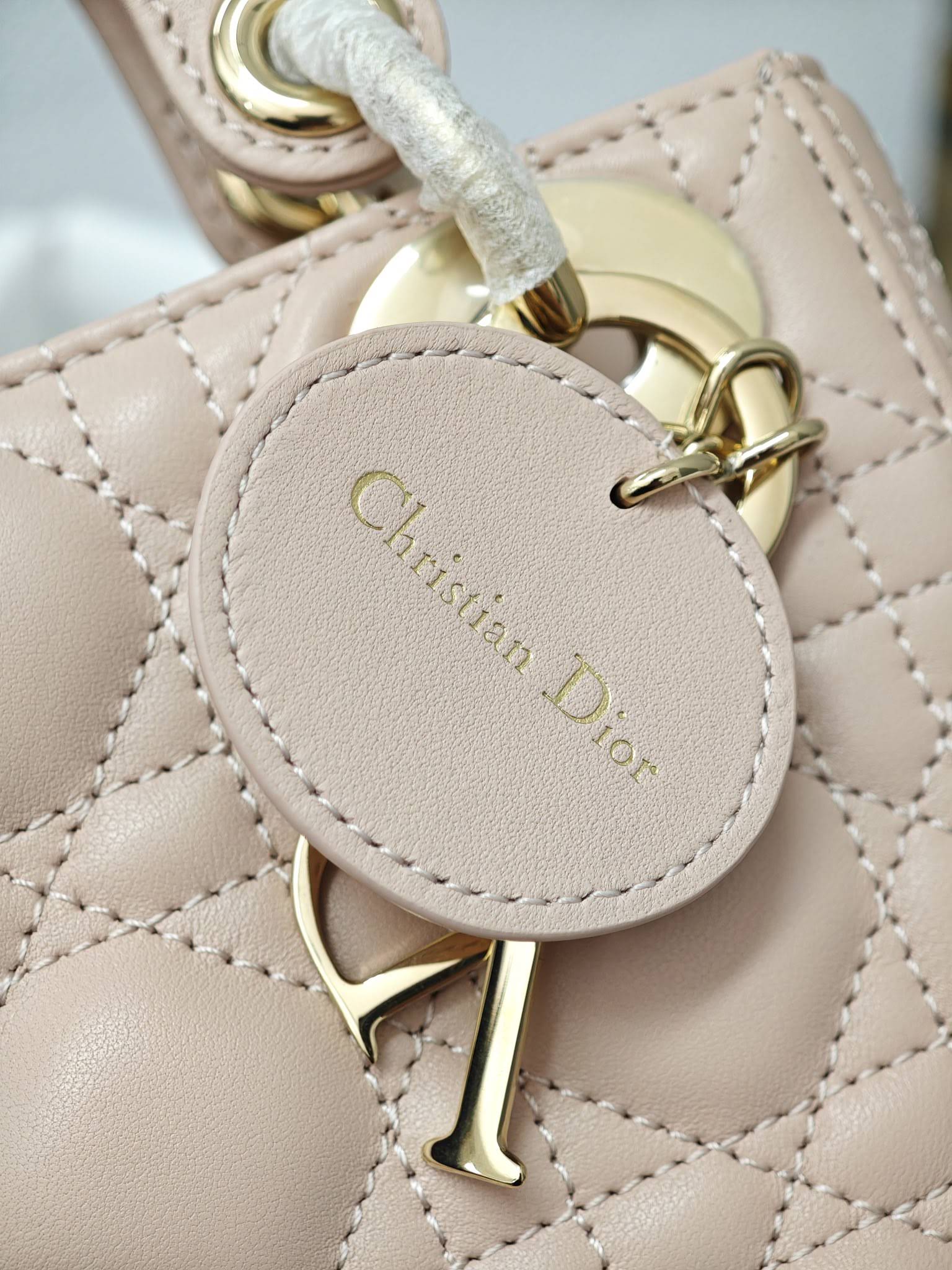 CHRISTIAN DIOR Mini Lady Dior Bag /Pale Pink Cannage Lambskin