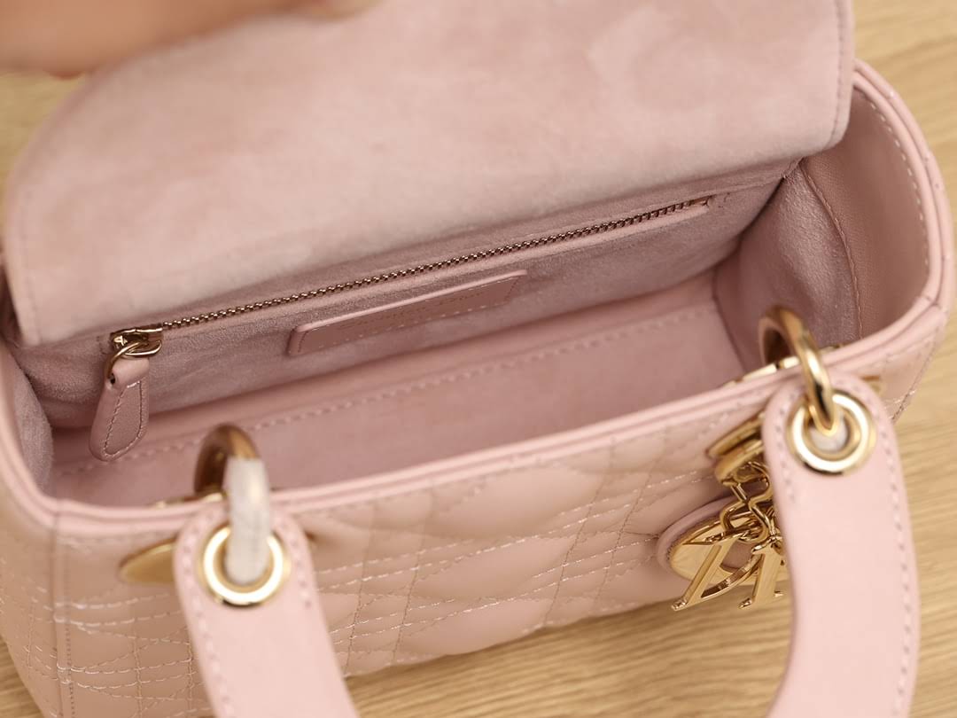 CHRISTIAN DIOR Mini Lady Dior Bag /Powder Pink Cannage Lambskin