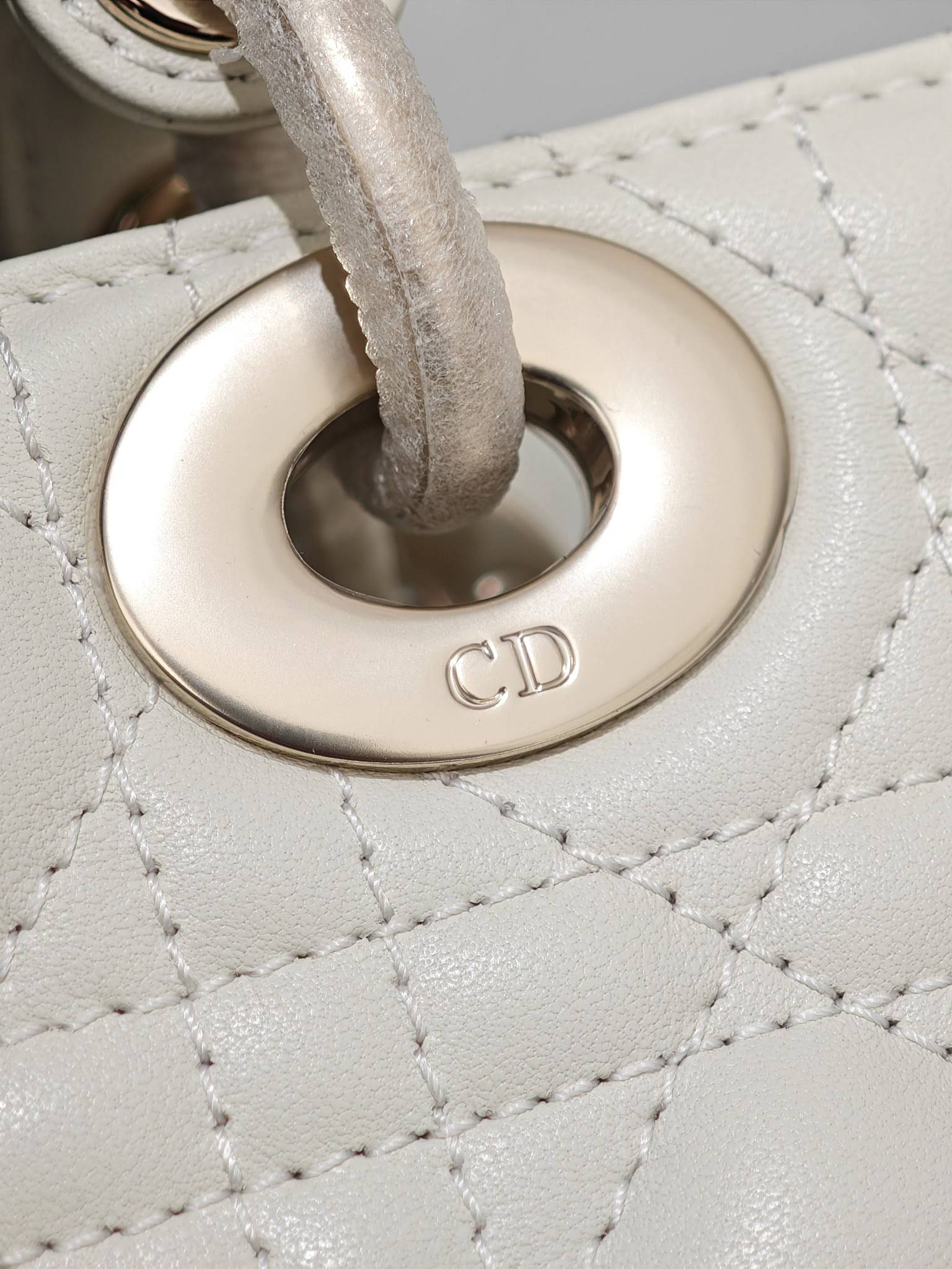 CHRISTIAN DIOR Small Lady D-Joy Bag /Latte Cannage Lambskin