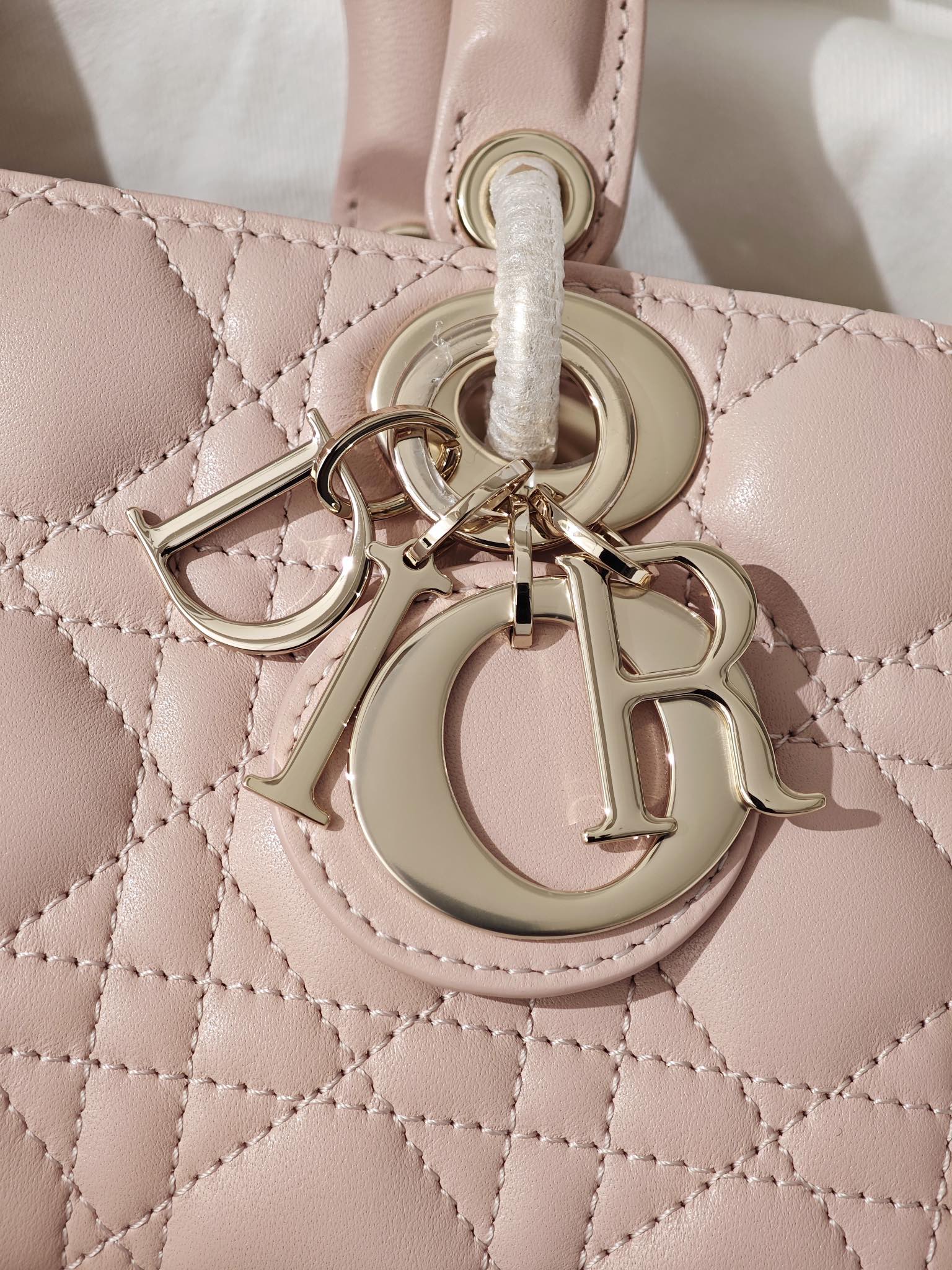 CHRISTIAN DIOR Small Lady D-Joy Bag /Powder Pink Cannage Lambskin