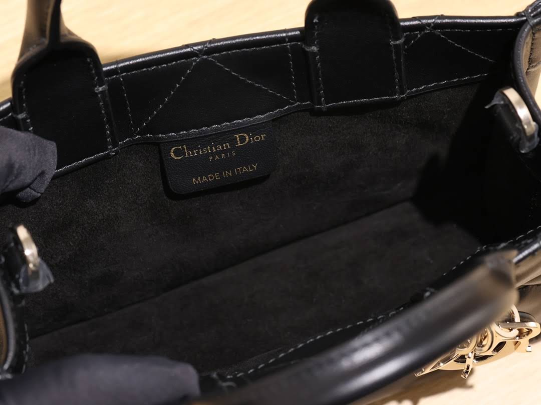 CHRISTIAN DIOR Mini Dior Book Tote /Black Macrocannage Calfskin