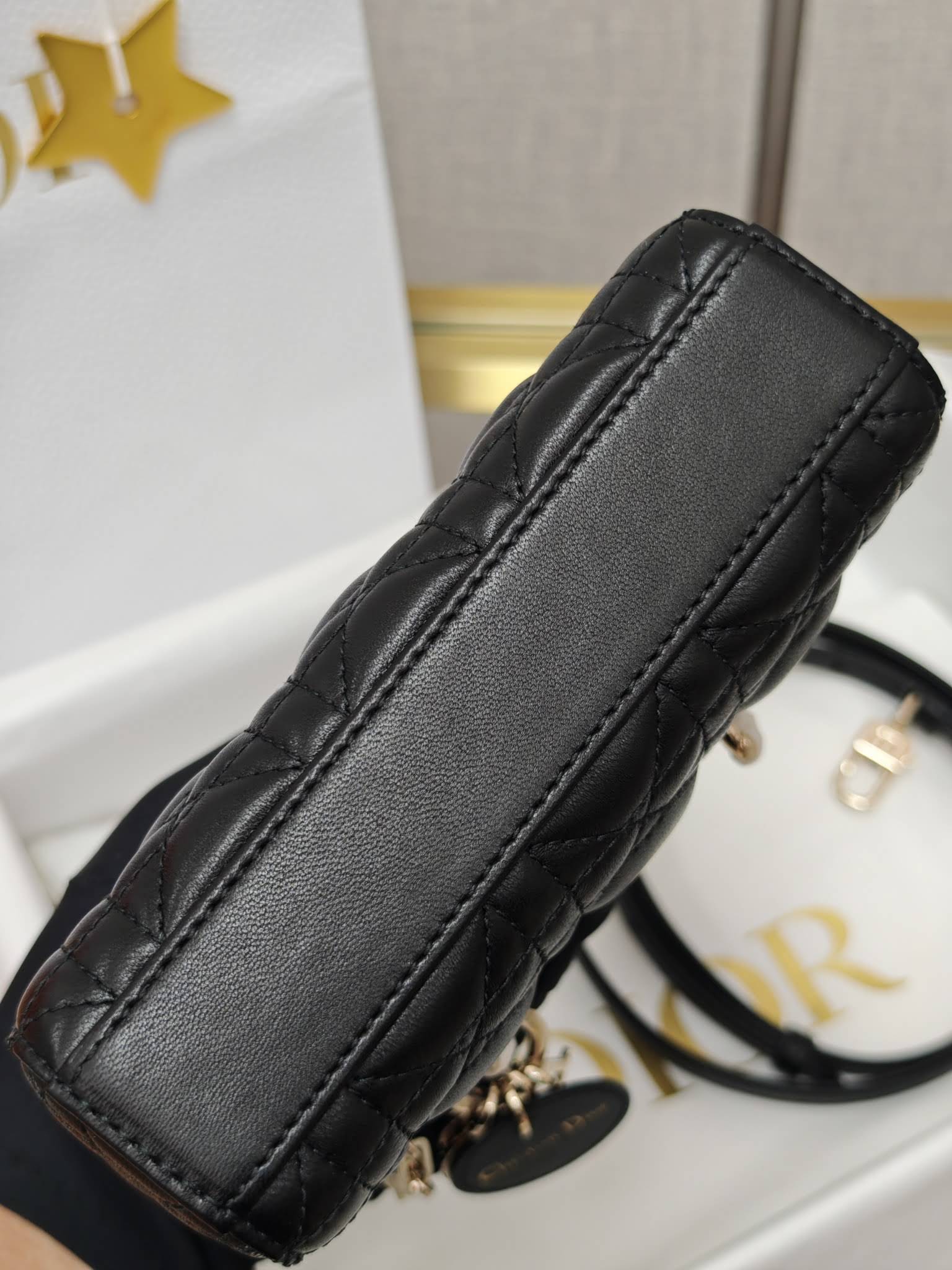 CHRISTIAN DIOR Lady D-Joy Micro Bag /Black Cannage Lambskin