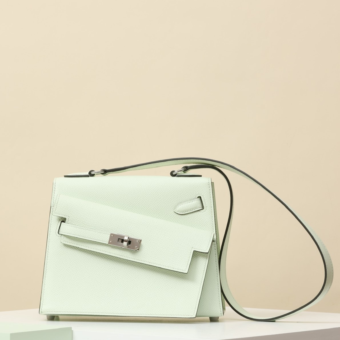 HERMES Kelly En Desordre 20 Handmade Bag/0S Bubble Green / Silver Hardware / Epsom Leather  