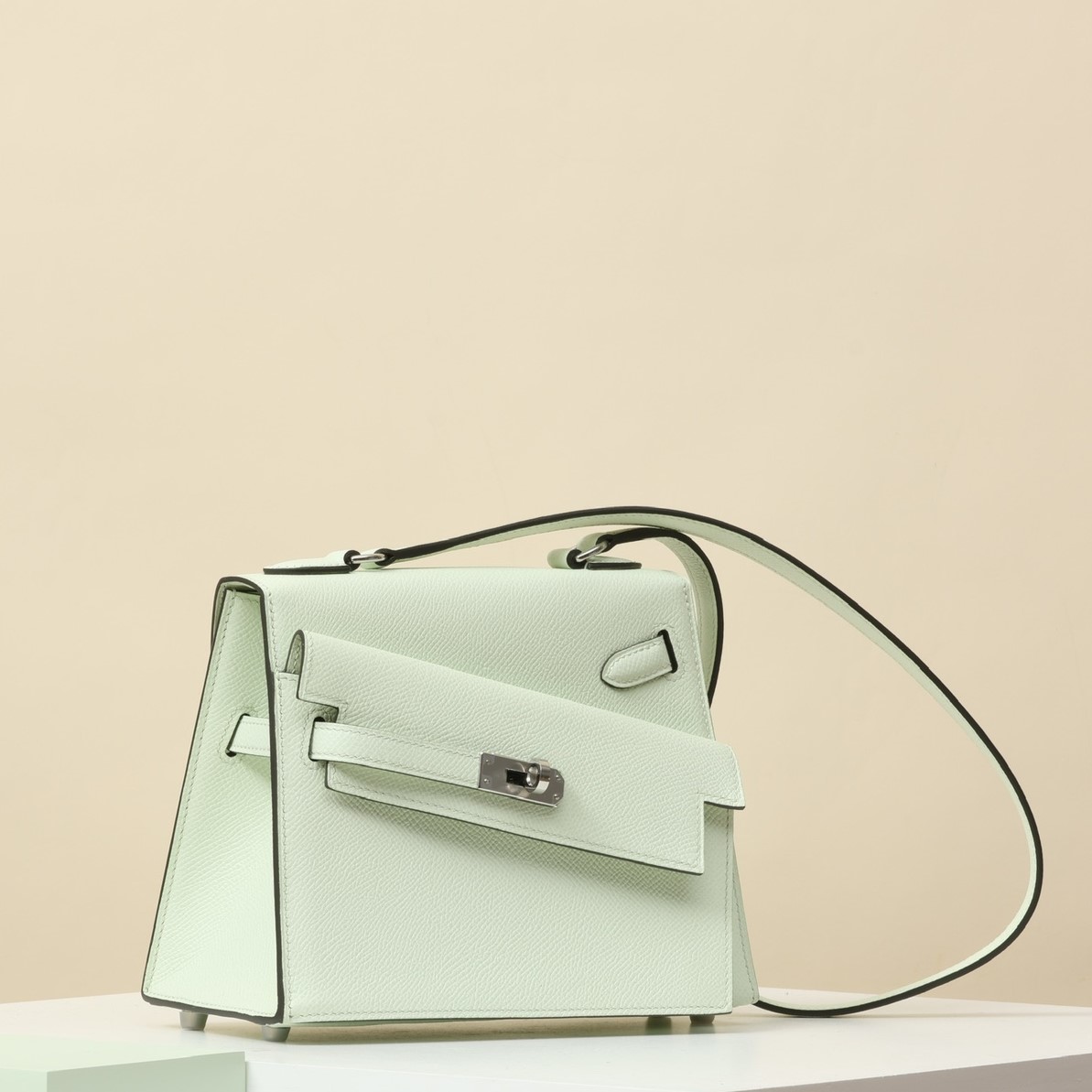 HERMES Kelly En Desordre 20 Handmade Bag/0S Bubble Green / Silver Hardware / Epsom Leather  