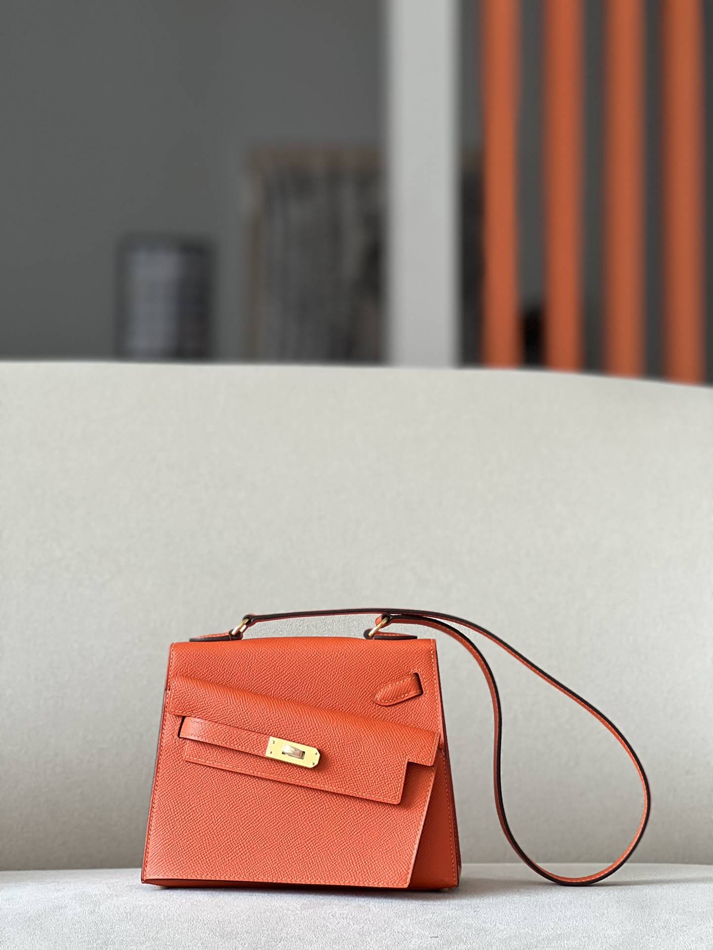 HERMES Kelly En Desordre 20 Handmade Bag/9J Flame Orange / Gold Hardware / Epsom Leather  