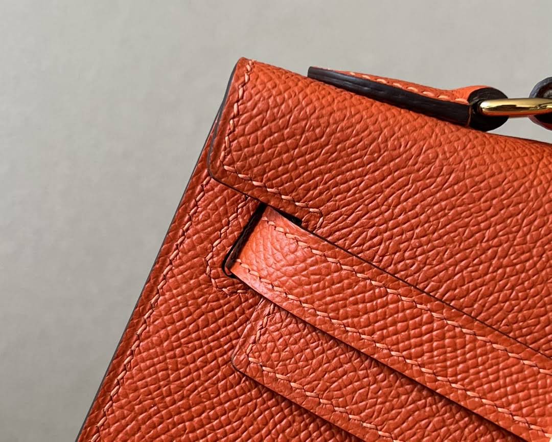 HERMES Kelly En Desordre 20 Handmade Bag/9J Flame Orange / Gold Hardware / Epsom Leather  