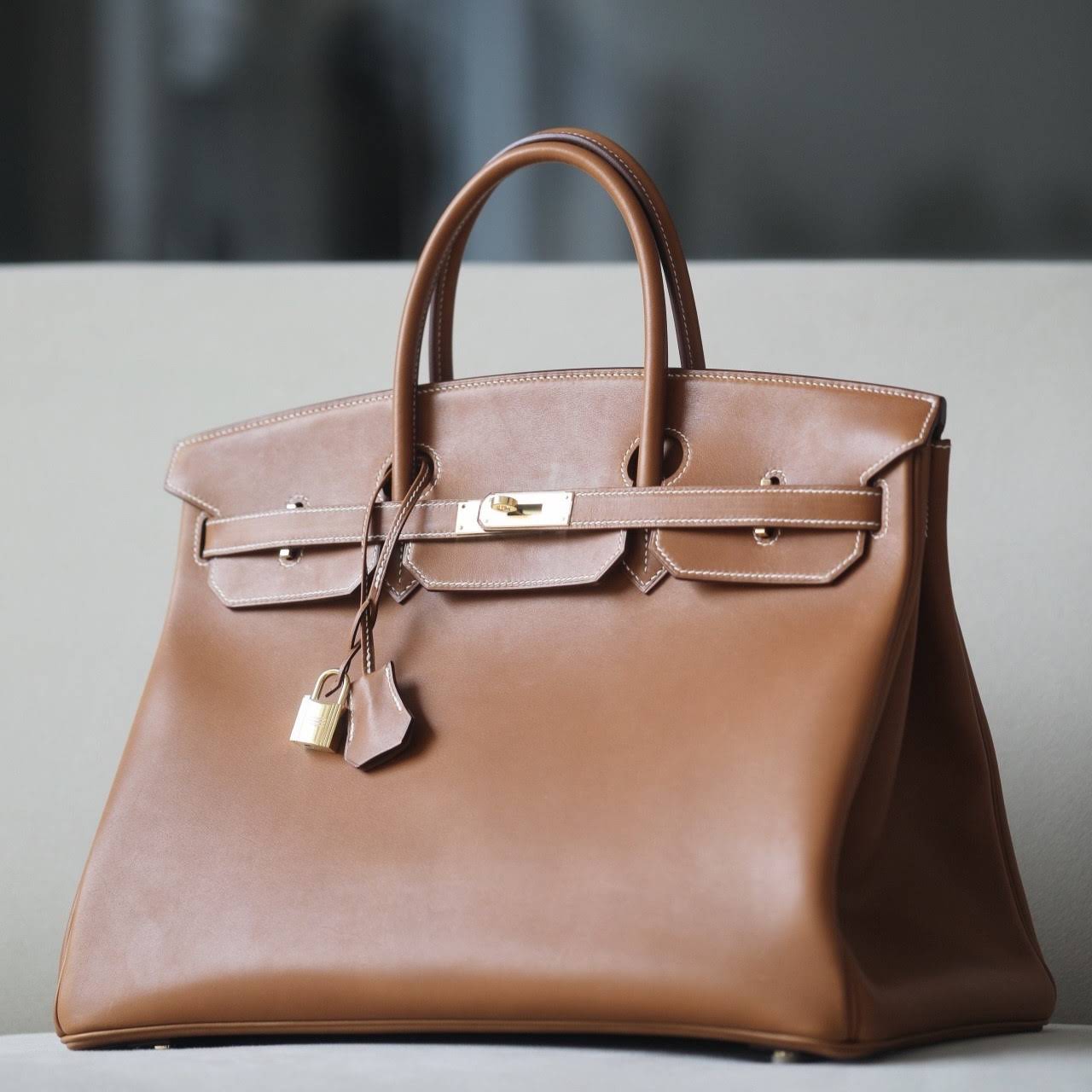 HERMES Birkin 40 Bag /CK37 Gold Brown/Gold Hardware/Saddle Leather  