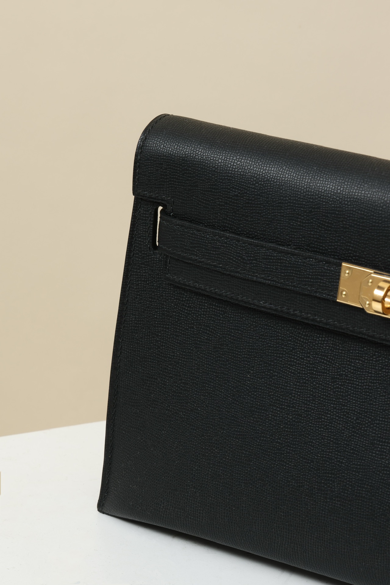 HERMES Kelly Elan Bag /CK89 Black/Gold Hardware/Madame Leather