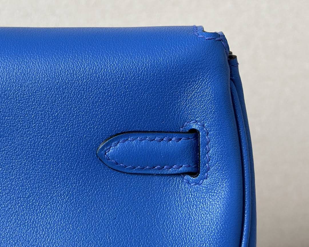 HERMES Kelly Moove 17 Bag /71 French Blue Gold Buckle Swift Leather  