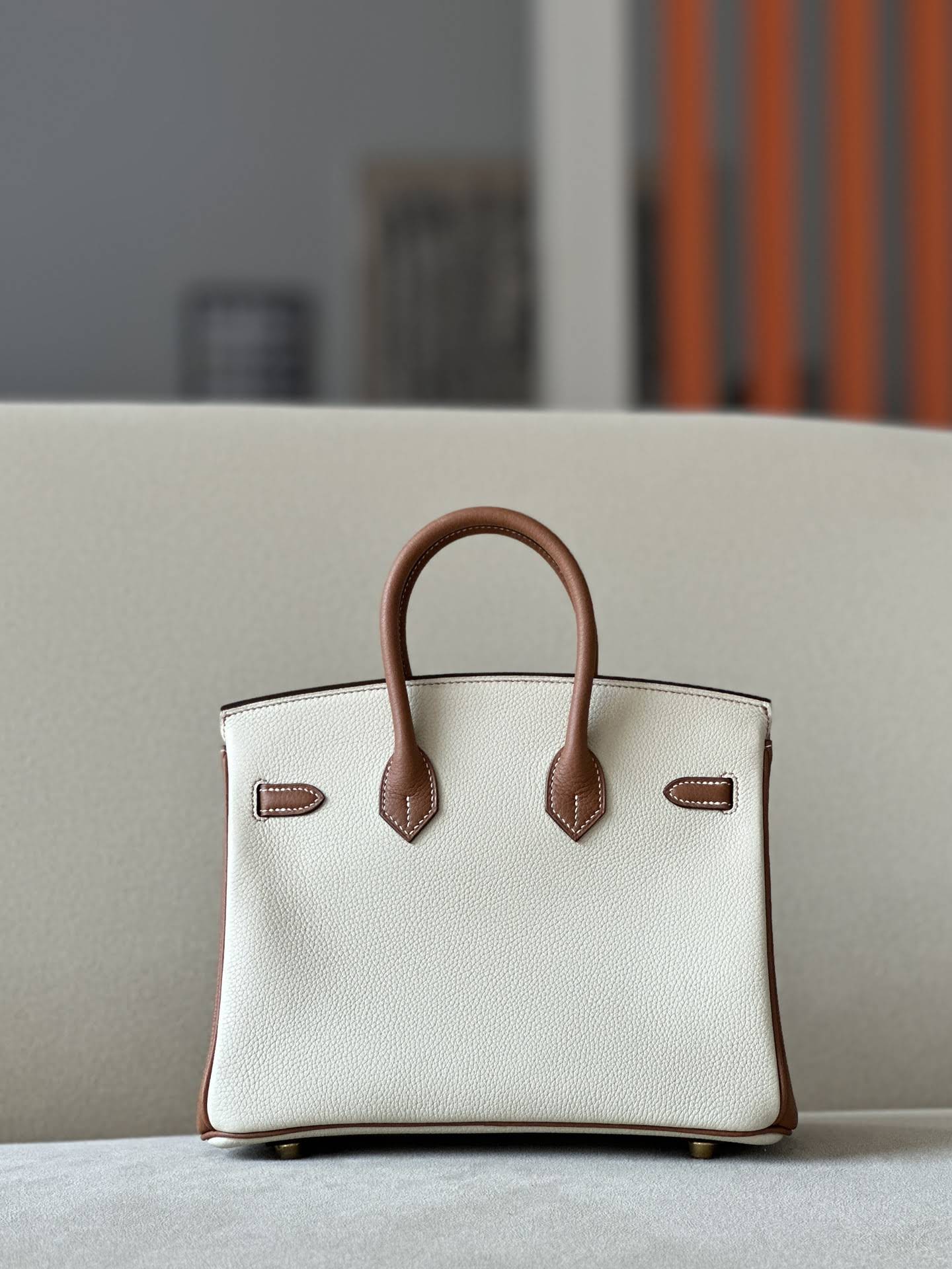 HERMES Birkin 25 Bag /CC10 Milkshake White / CK37 Gold Brown with Gold Hardware Togo Leather  