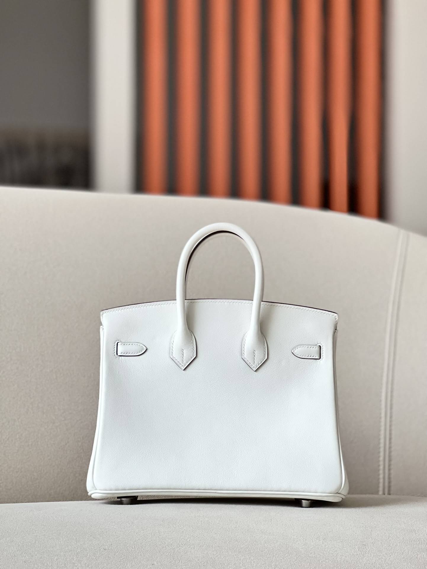 HERMES Birkin 25 Bag /Nata Cream White with Silver Buckle / Swift  