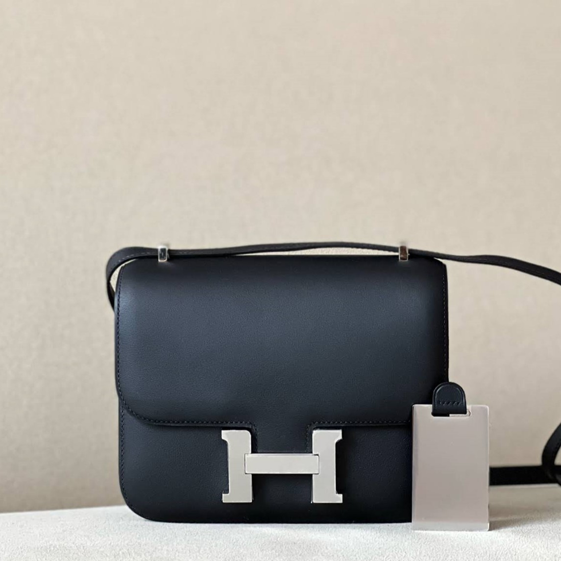 HERMES Constance 19 Bag/CK89 Black/Silver Buckle/Swift Leather