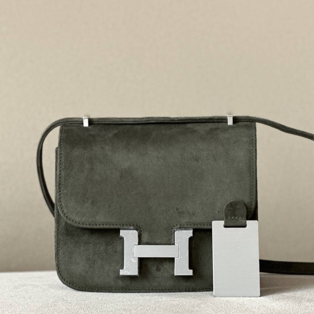 HERMES Constance 19 Bag/C6 Gray Green/Silver Buckle/Suede  