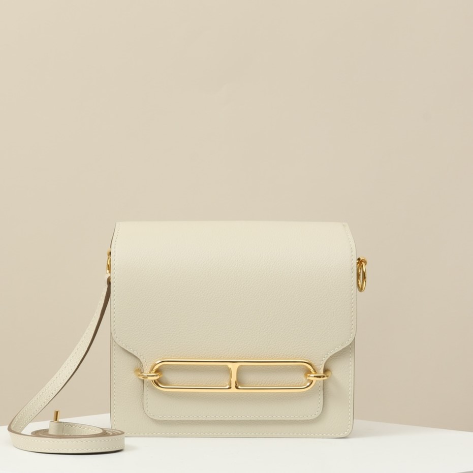 HERMES Roulis 19 Bag /CC10 Milkshake White/Gold Buckle/Evercolor Leather  