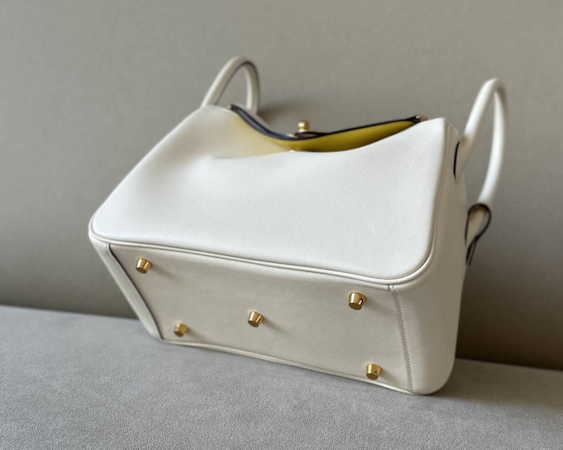 HERMES Lindy 26 Handmade Bag/I2 Cream White / 9R Lemon Yellow / Gold Buckle / Swift Leather  