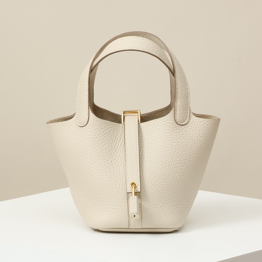 HERMES Picotin Lock 14 Bag /CC10 Milkshake White / Gold Buckle / TC Leather  