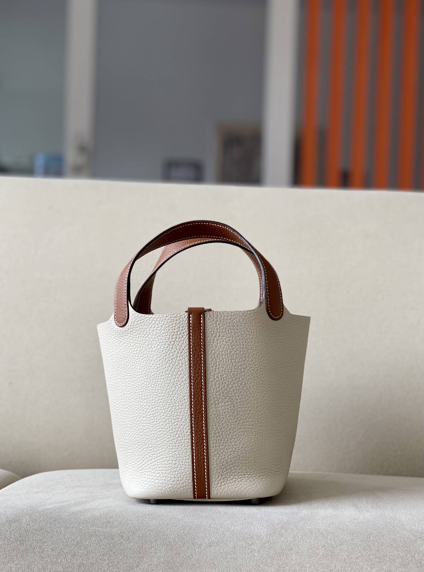 HERMES Picotin Lock 18 Bag /Nata Cream White / CK37 Gold Brown / Silver Buckle / TC  