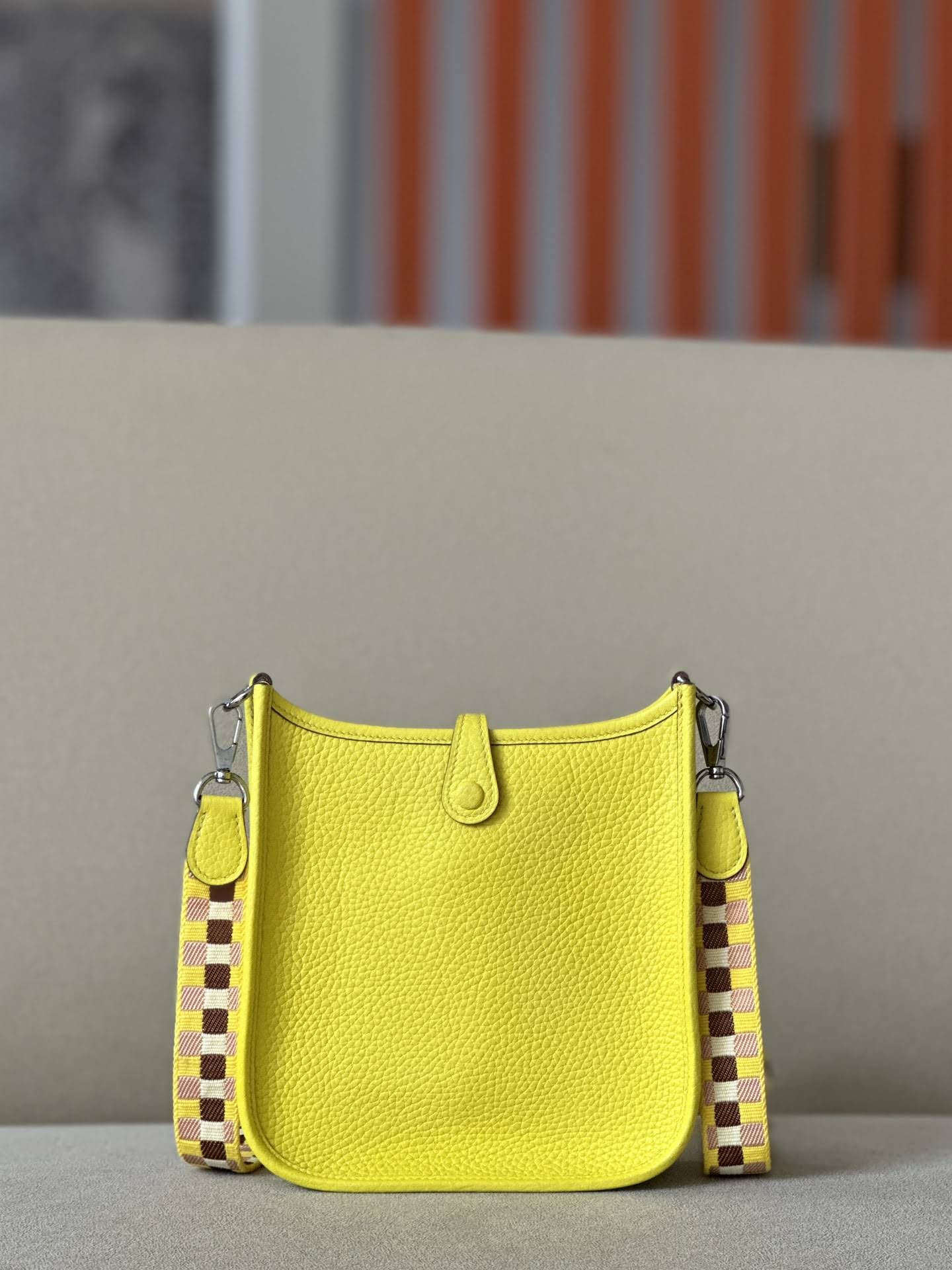 HERMES Evelyne 17 Bag /9R Lemon Yellow / Silver Buckle / TC Leather  