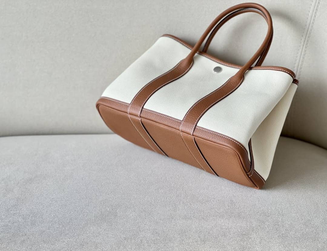 HERMES Garden Party 30 Handmade Bag /CC10 Milkshake White / CK37 Gold-Brown / Canvas / Silver Buckle / NE Canvas  