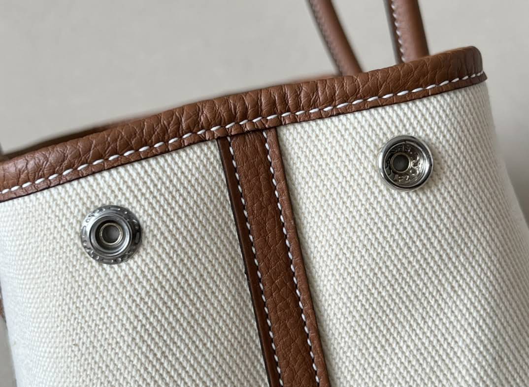 HERMES Garden Party 30 Handmade Bag /CC10 Milkshake White / CK37 Gold-Brown / Canvas / Silver Buckle / NE Canvas  