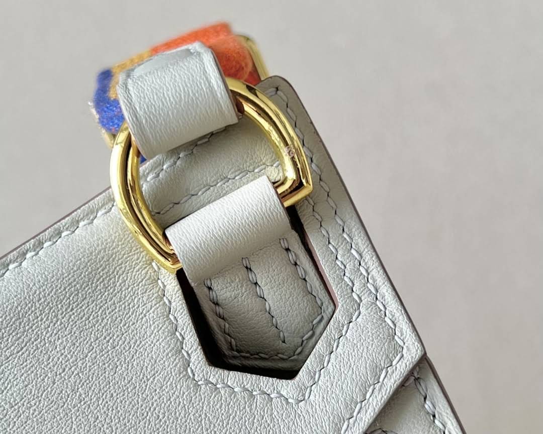 HERMES Jypsiere Mini Handmade Bag /Cement Gray/Gold Buckle/Swift  