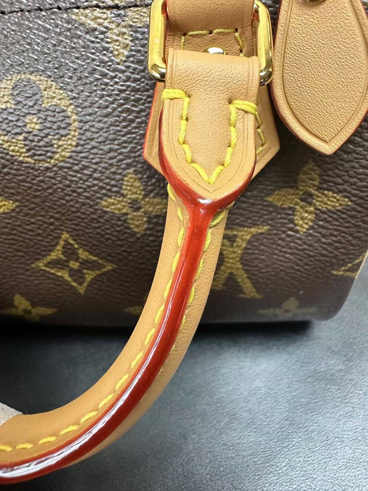 LOUIS VUITTON The Pochette Métis East West Bag