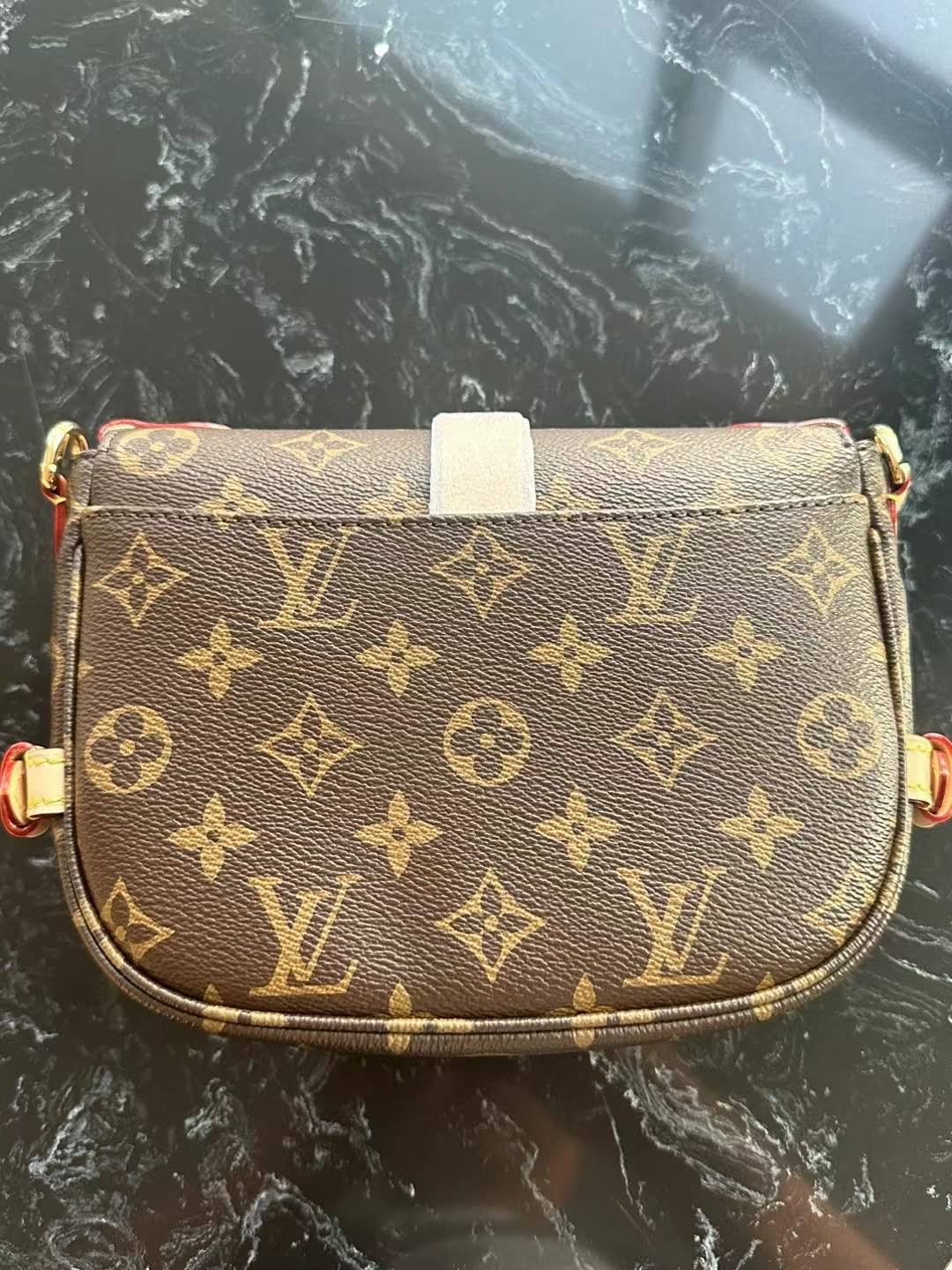 LOUIS VUITTON The Saumur BB Bag