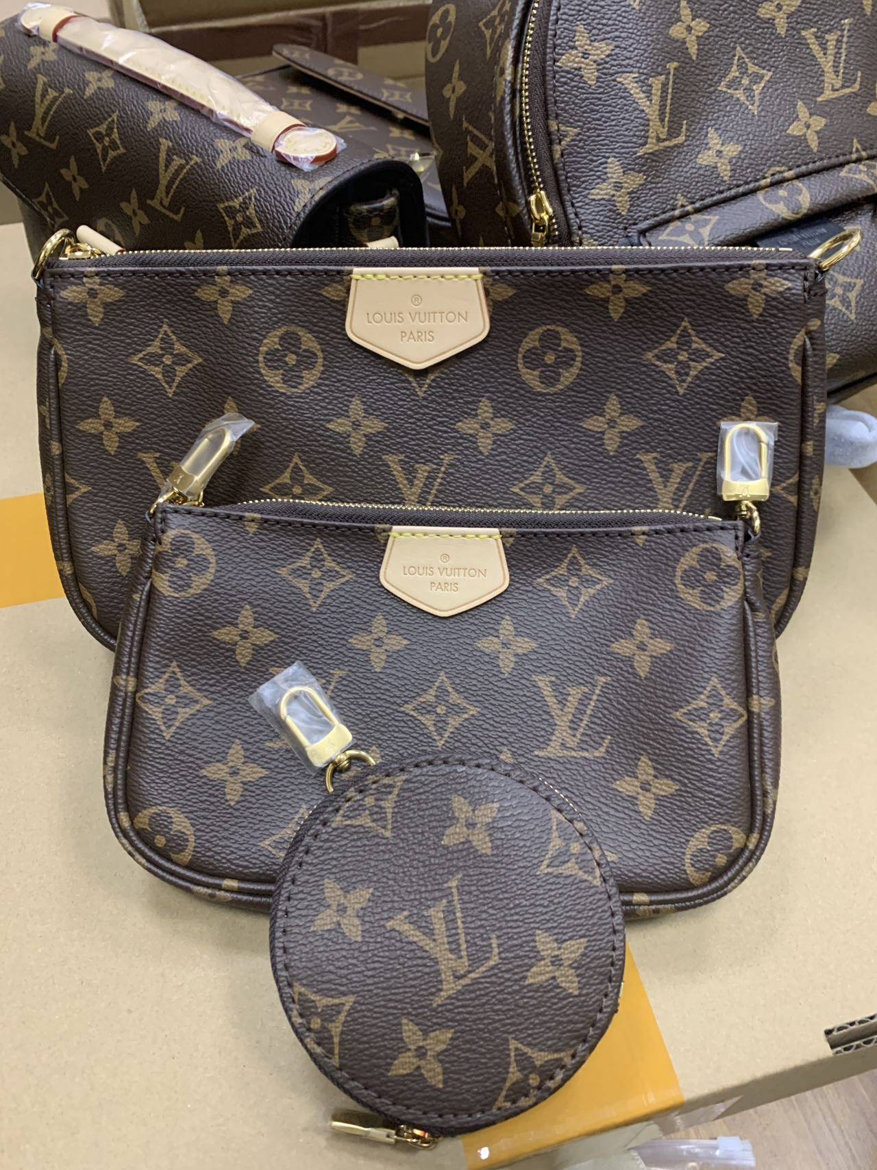 LOUIS VUITTON The Multi Pochette Accessoires Bag