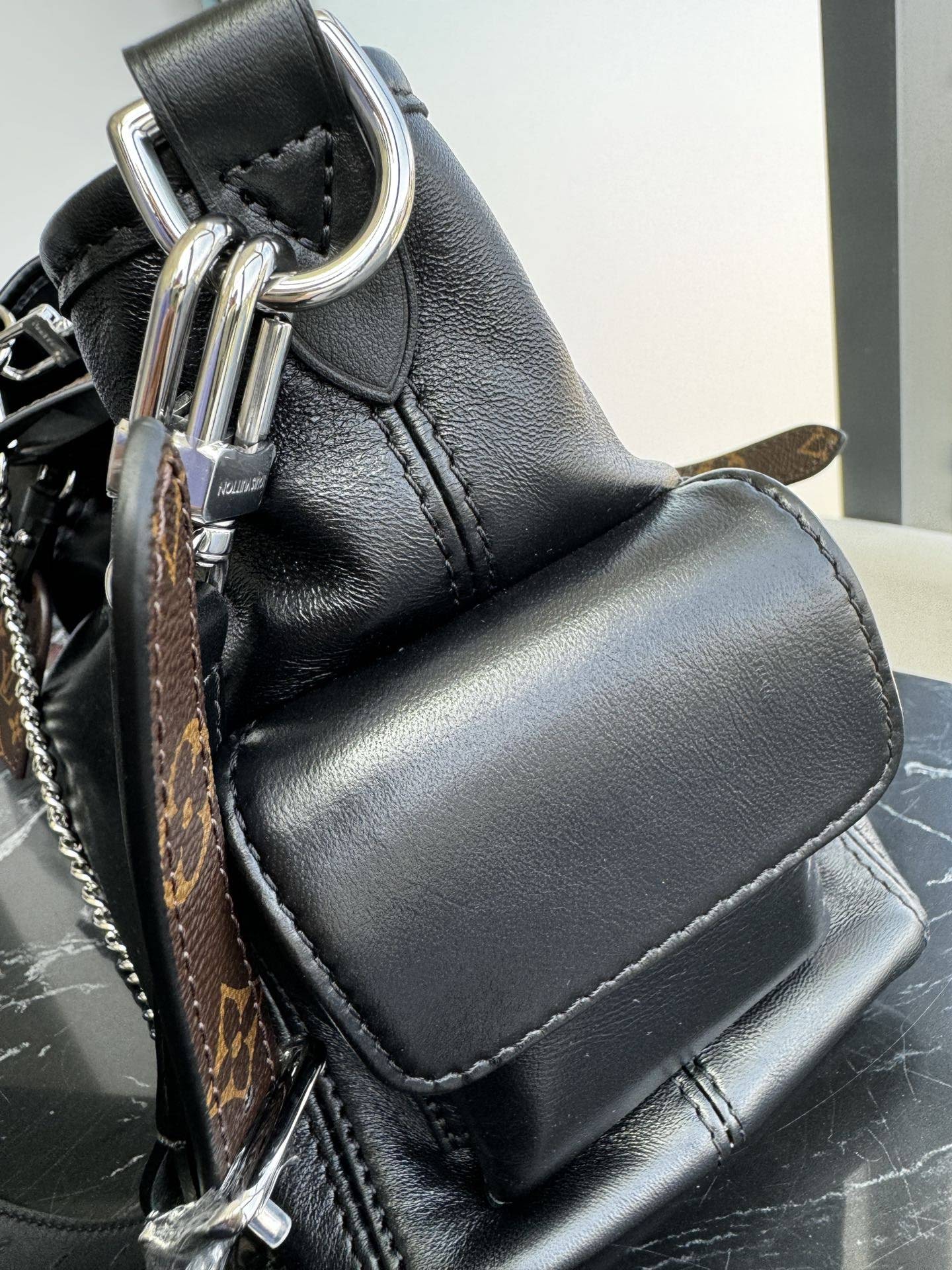 LOUIS VUITTON The CarryAll Vibe PM Bag 