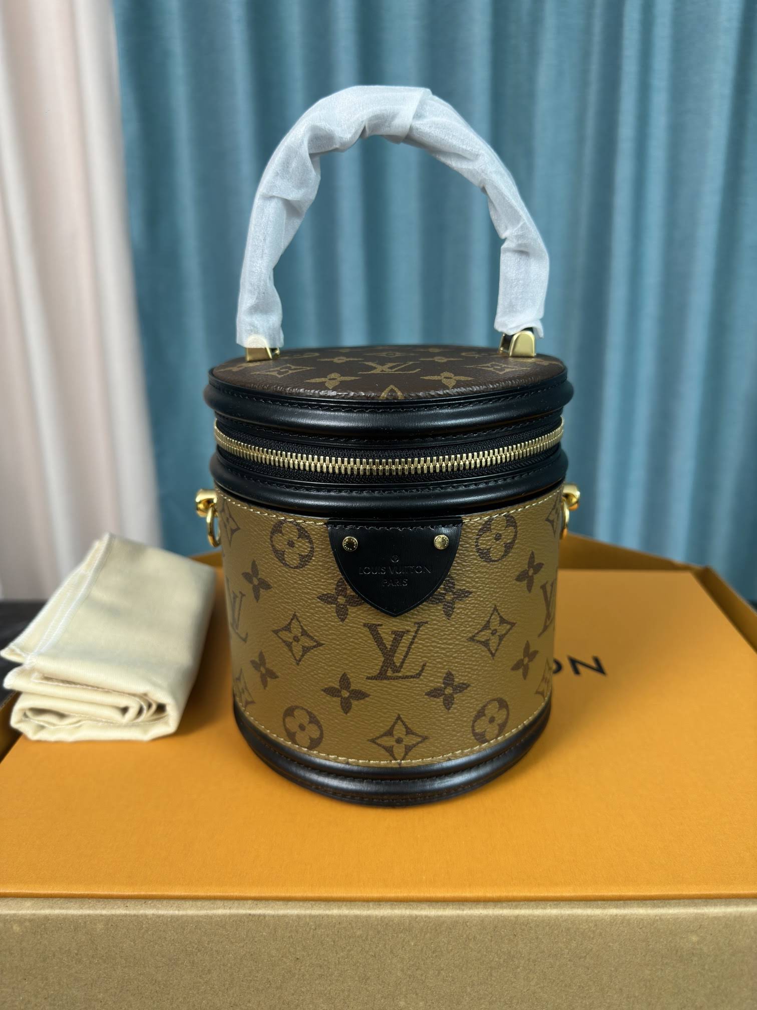 LOUIS VUITTON The Cannes Bag