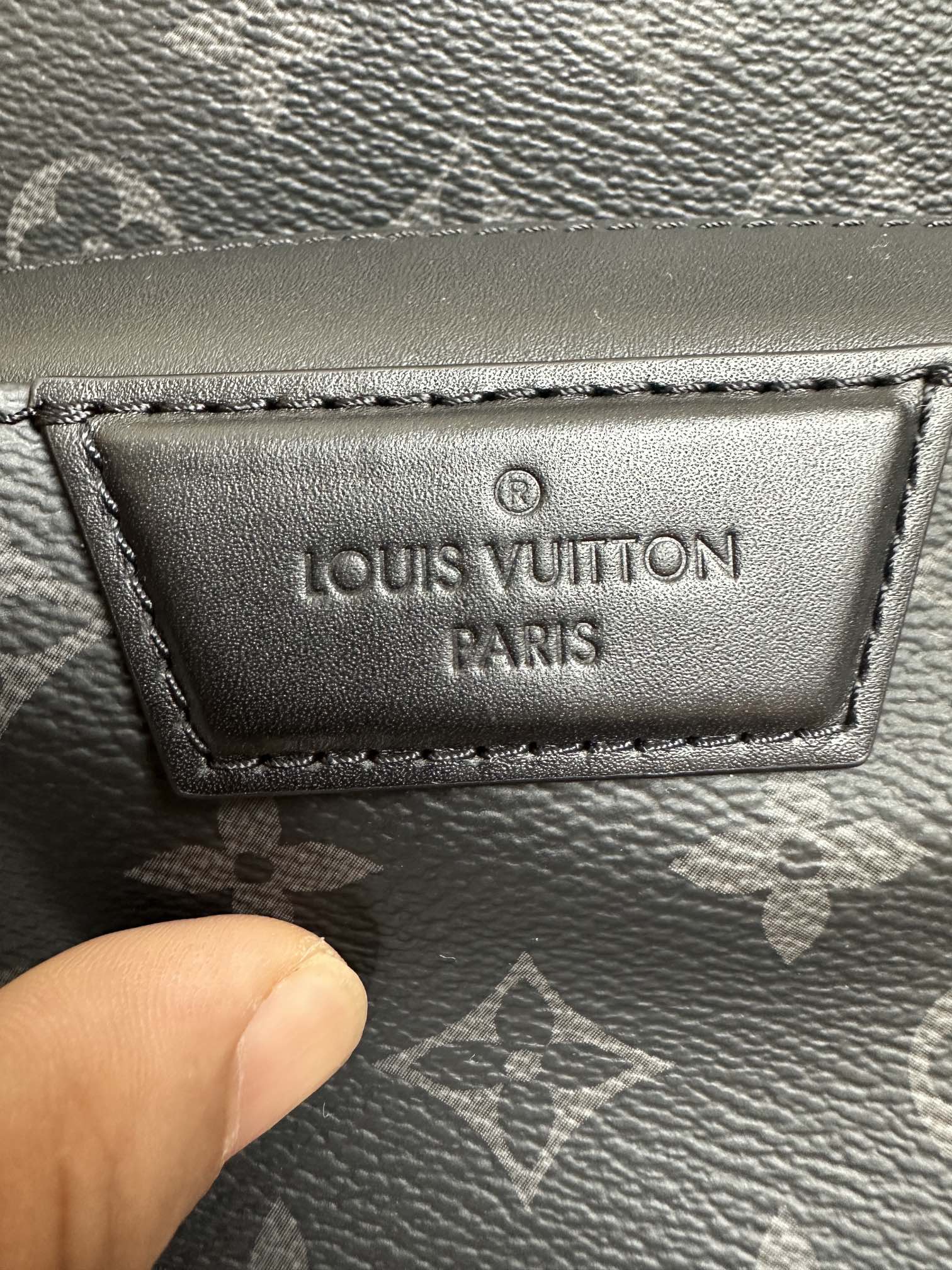 LOUIS VUITTON Discovery Backpack